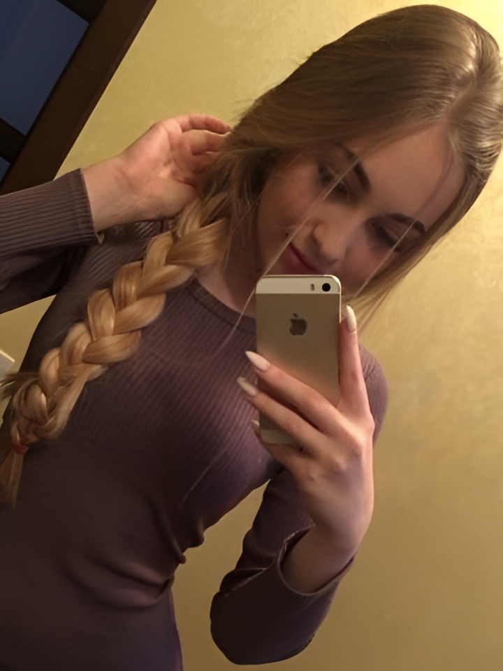 Мария привлекальеная девушка из Голубовки цена от 3000 руб