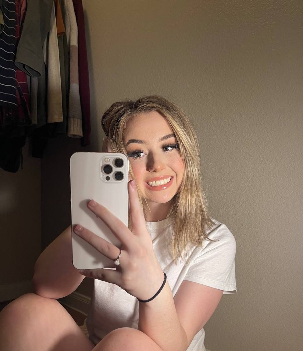 Ника привлекательная девушка из Голубовки цена от 3000 руб