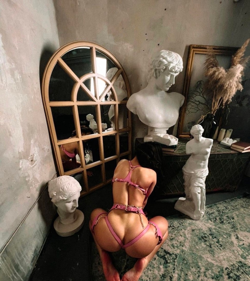 Индивидуалка Влада, доступна для личного знакомства от 9000 руб