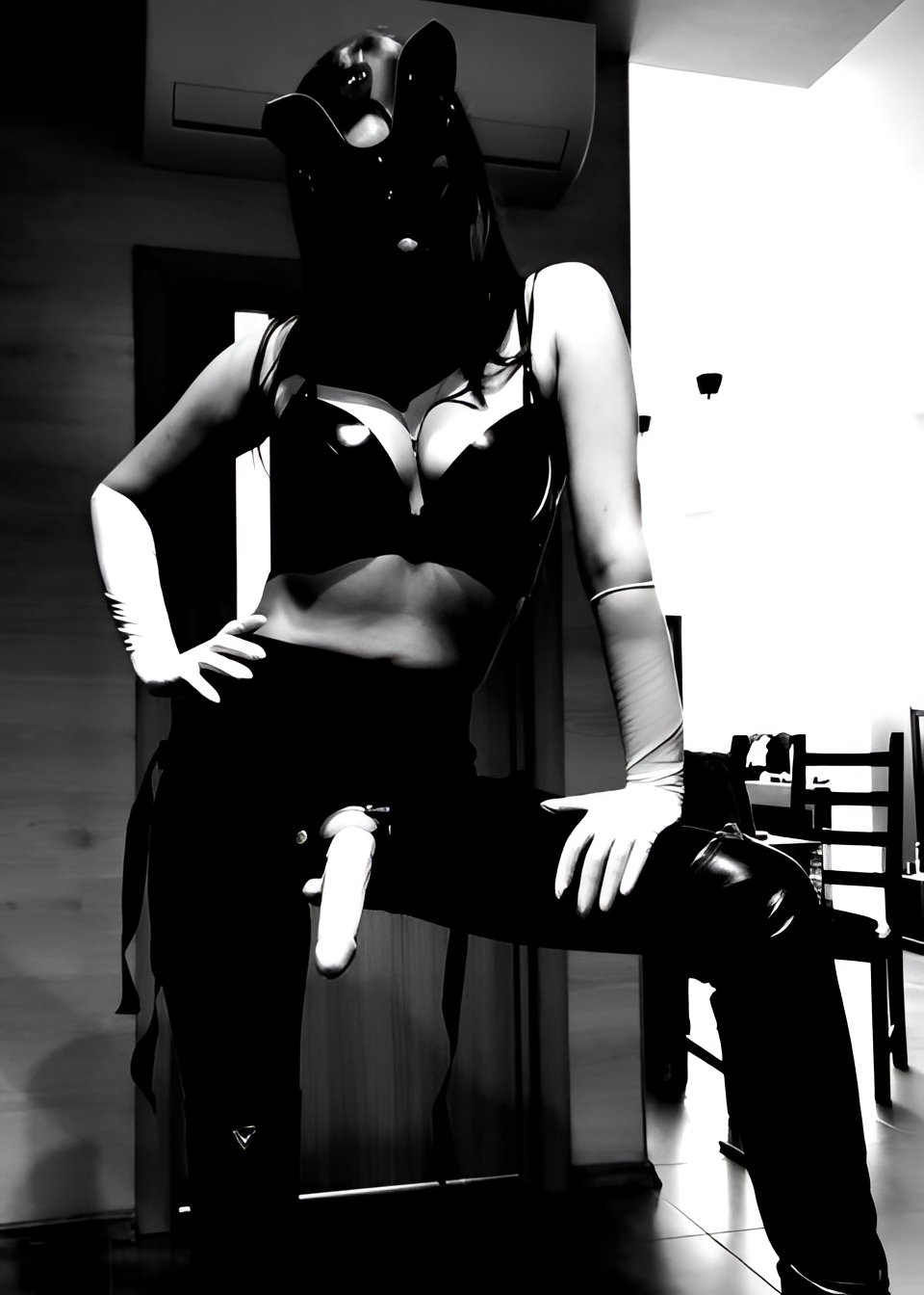 Госпожа привлекальеная девушка из Голубовки цена от 3000 руб