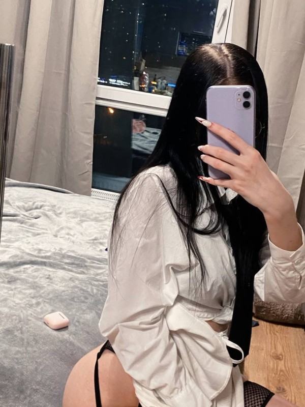 Олечка привлекательная девушка из Голубовки цена от 5000 руб